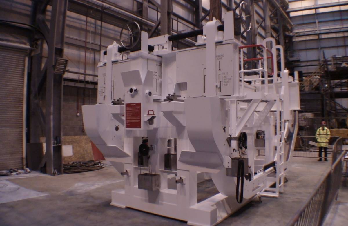 completed 130te beam and park stand, coated by JGC engineering for Nuclear client