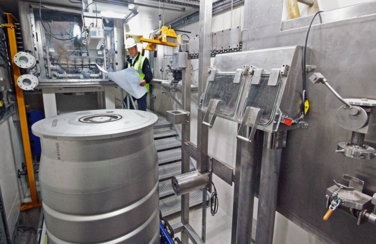 JGC Engineering Engineer working on Nuclear project and reviewing build plans