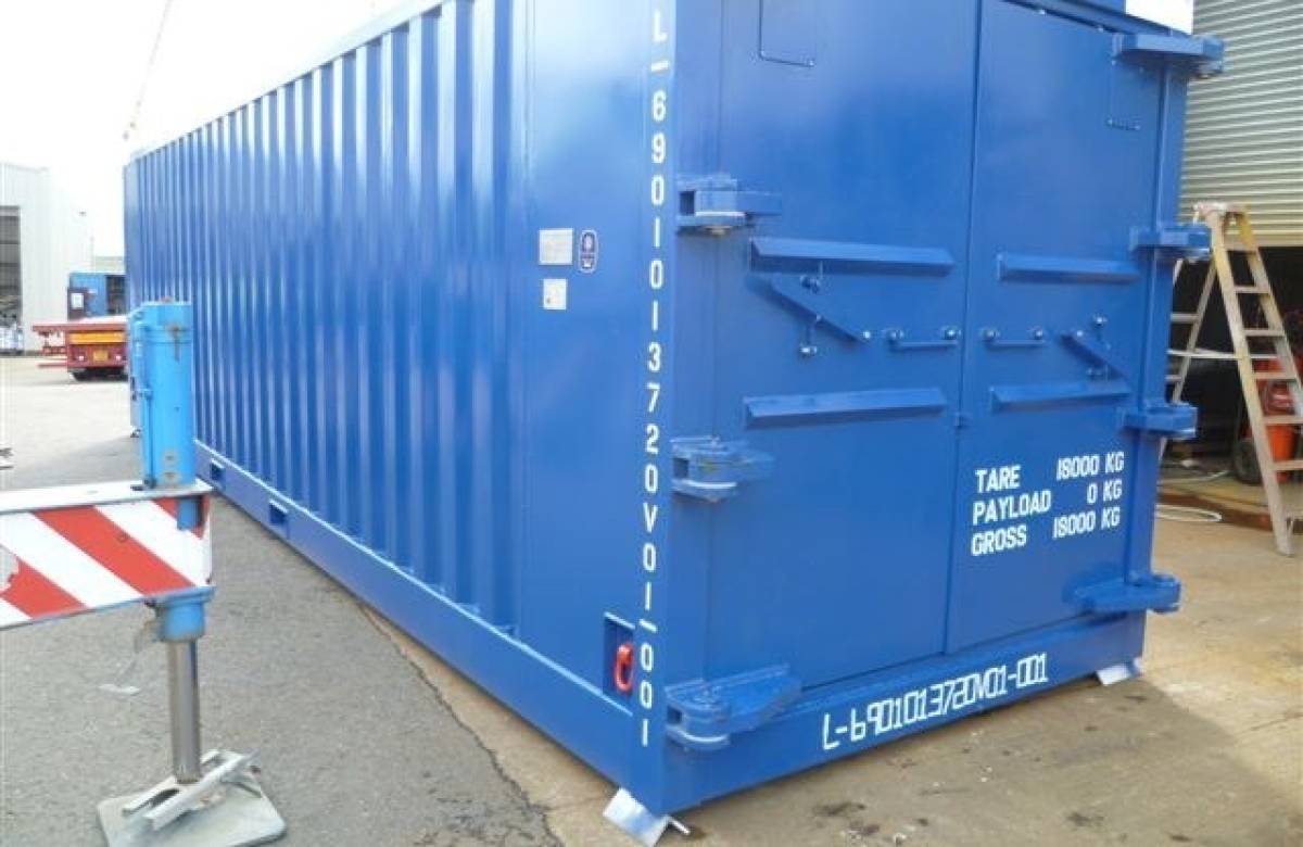Containerised solution manufactured by JGC engineering for the oil & gas industry