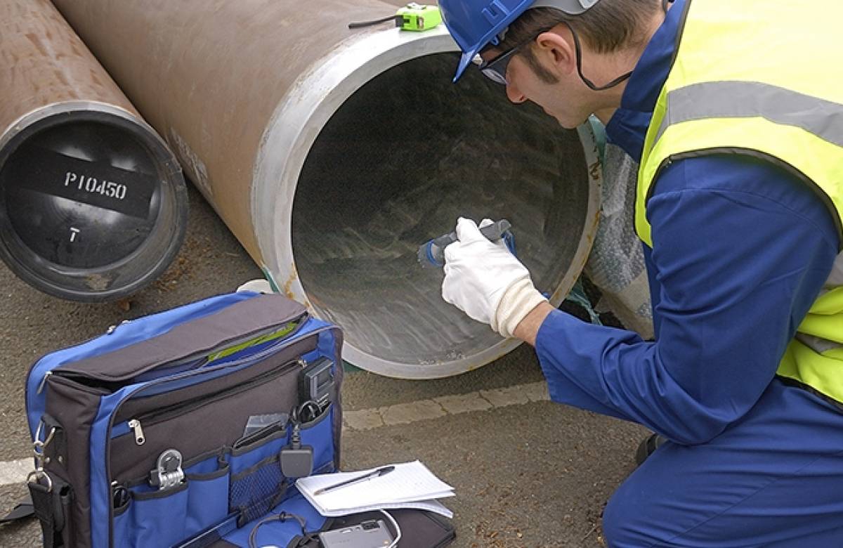 JGC Engineering technician providing an NDT inspection for a client